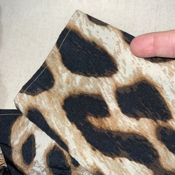 H&M Leopard Print Ruffle Long Sleeve Mini Dress With Bow Back Detail Size Medium - Picture 5 of 13